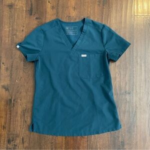 FIGS Women’s Caribbean Blue V-Neck Scrub Top